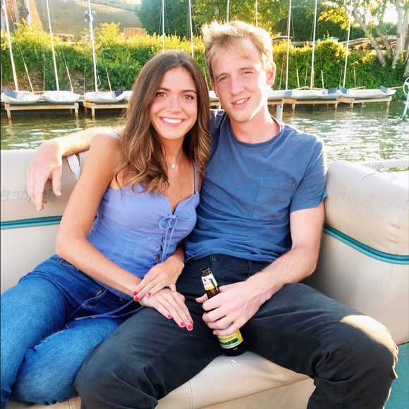 Meet your Posher, Margaux - Picture 1 of 1